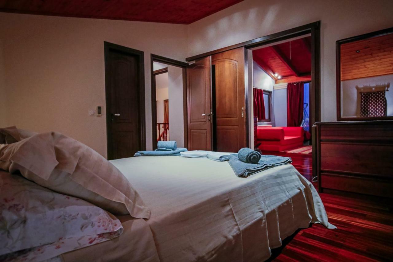 Unique View Maisonette Akrotiri  ภายนอก รูปภาพ