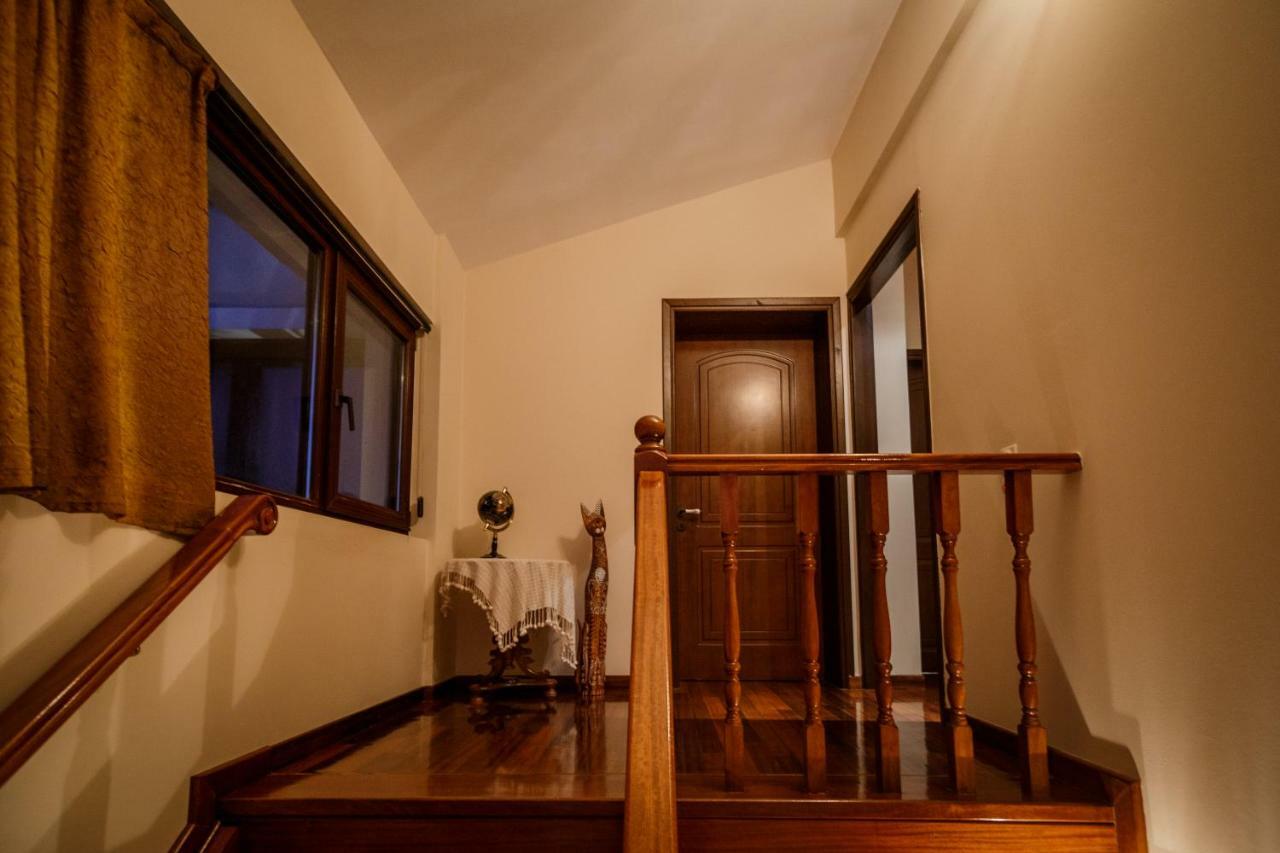 Unique View Maisonette Akrotiri  ภายนอก รูปภาพ